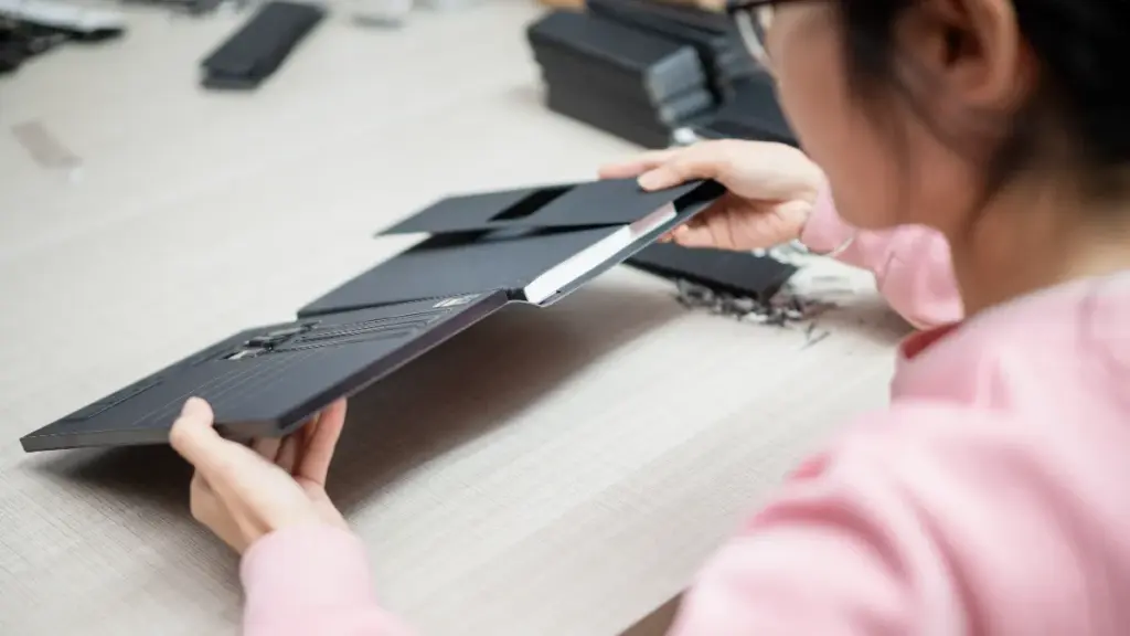 Final power bank notebook appearance inspection before packin