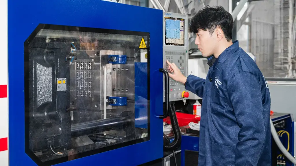 pen manufacturing injection molding